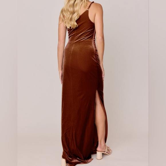 Revelry Jade Velvet Dress In Rust Size 10 Bridesmaid Dress - Picture 2 of 11